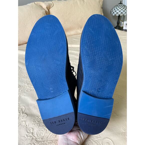 Ted Baker London Blue Suede Wingtip Chukka Boot Mens US 11 EU 44 - Picture 4 of 5